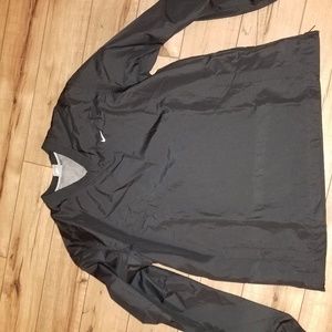 Nike black windbreaker, excellent condition